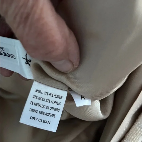 Ann Taylor Loft tan and silver mini skirt. Size 4P - Picture 9 of 9